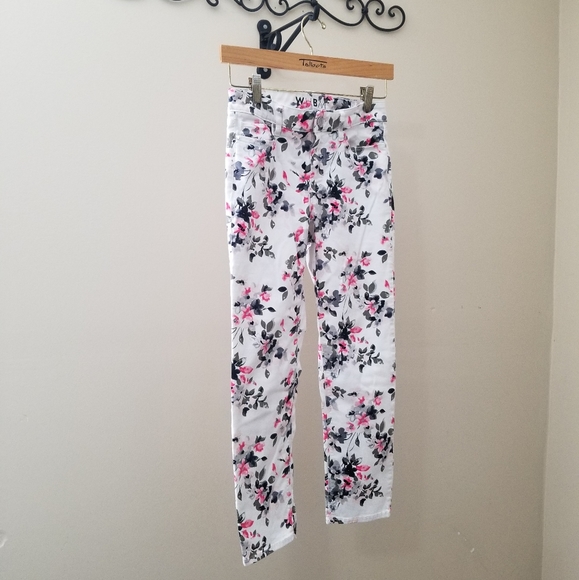 WHBM White Floral Slim Jeans - Picture 1 of 6